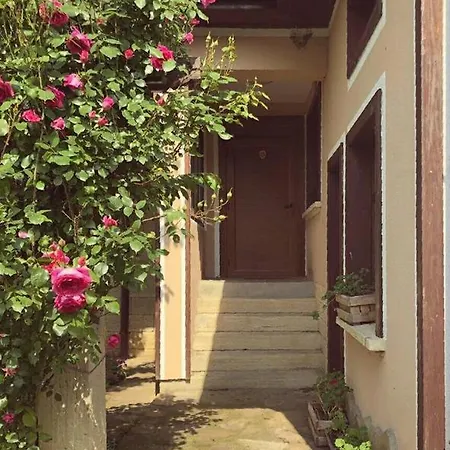 Holiday home Къща За Гости Диана Kyulevcha