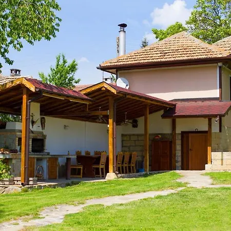 Holiday home Къща За Гости Диана *